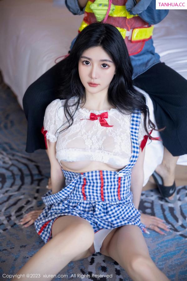   [XiuRen]高清写真图 2023.10.13 No.7509 幼幼 清纯美腿第49张图片